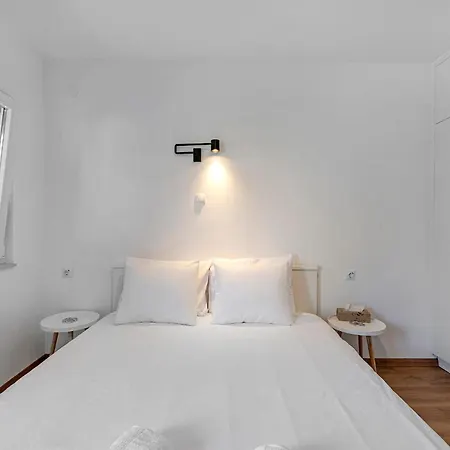 Front In With Wifi Apartamento Vodice