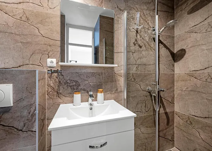 Apartamento 1 Bedroom Beautiful In *